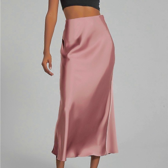 Temu Dresses & Skirts - Brand New Women’s Blush Pink Long Maxi Satin Skirt- Size Small